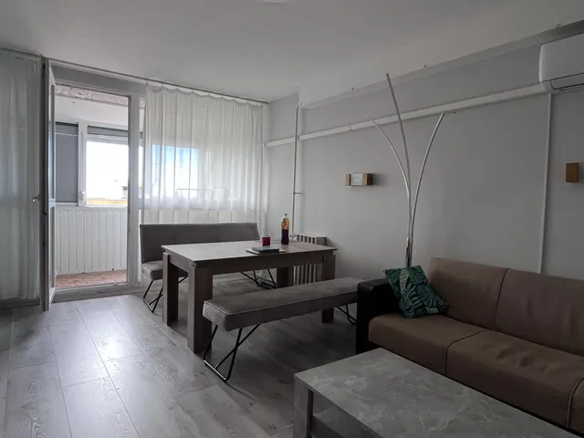 Eladó lakás Pécs, Kertváros 63 nm