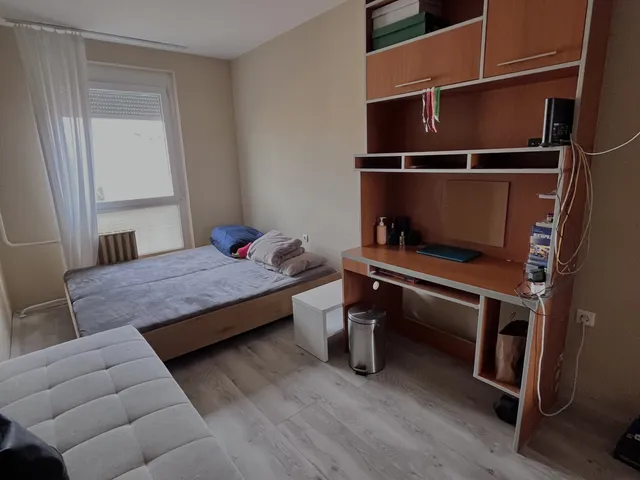 Eladó lakás Pécs, Kertváros, Nagy Imre út 63 nm