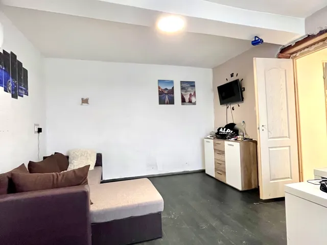 Eladó ház Újpetre 35 nm