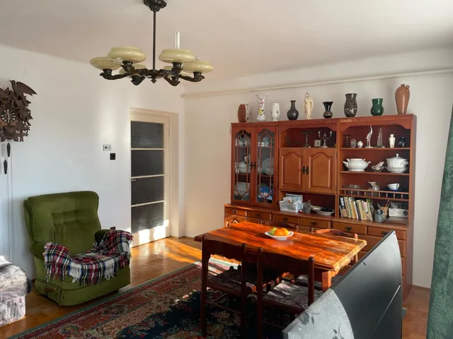 Eladó ház Mezőszilas 198 nm