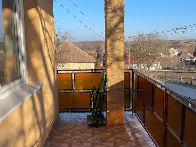 Eladó ház Mezőszilas 198 nm