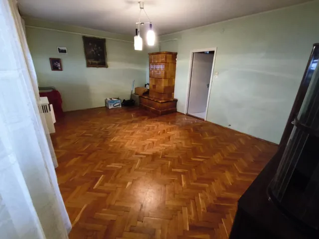 Eladó ház Tamási 137 nm