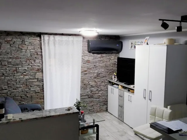 Eladó ház Pilis, Haleszi szőlő 35 nm