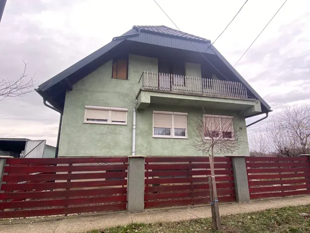 Eladó ház Simontornya 120 nm