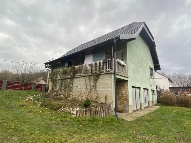 Eladó ház Simontornya 120 nm