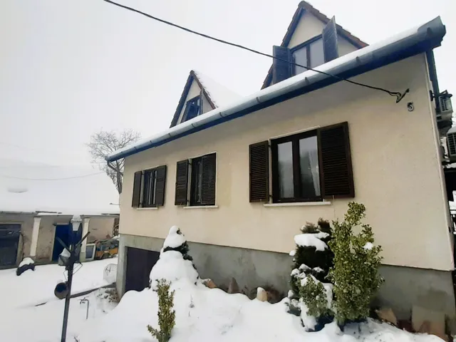 Eladó ház Káva 256 nm