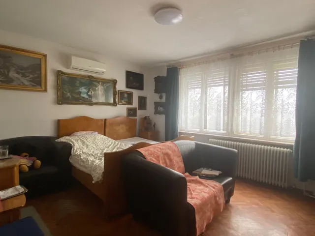 Eladó ház Várpalota 70 nm