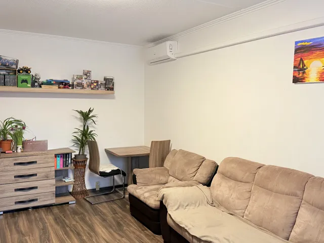 Eladó lakás Veszprém, Cholnokyváros, Vilonyai utca 68 nm