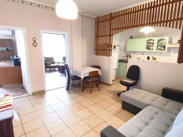 Eladó ház Tamási 79 nm