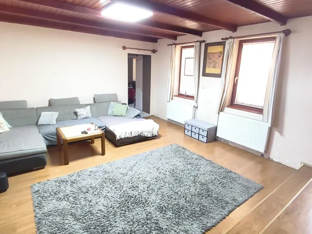 Eladó ház Pári 110 nm