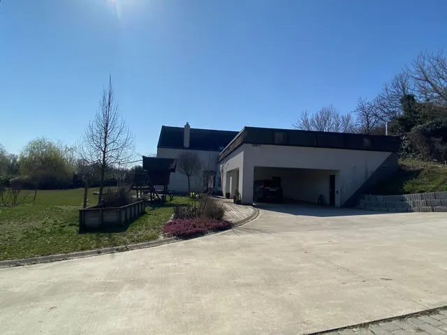 Eladó ház Rácalmás 376 nm