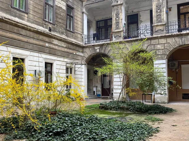 Eladó lakás Budapest VI. kerület 33 nm