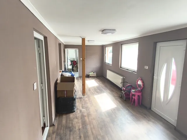 Eladó ház Tamási 120 nm