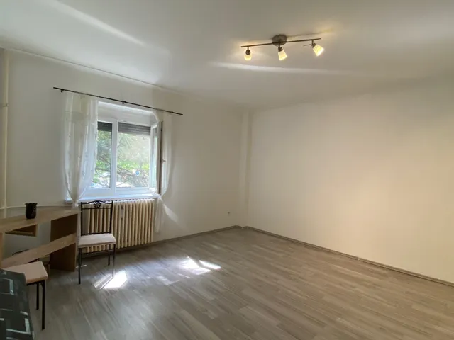 Eladó lakás Dunaújváros 51 nm