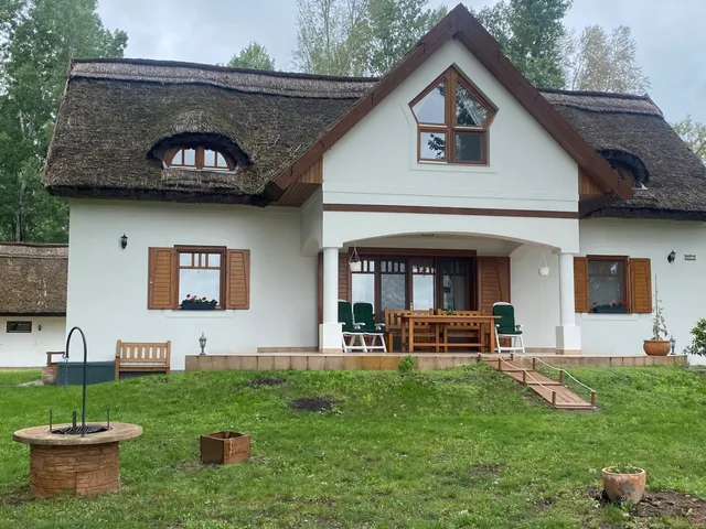 Eladó ház Kerekegyháza 292 nm