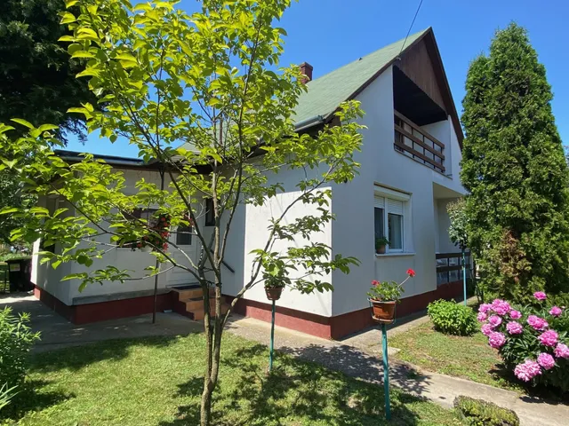 Eladó ház Siófok 92 nm