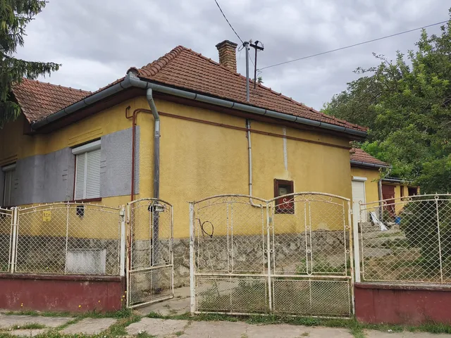 Eladó ház Kocsola 87 nm