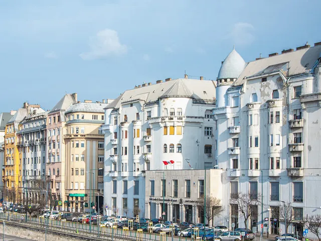 Kiadó garázs Budapest XIII. kerület, Újlipótváros, Katona József utca 26. 16 nm