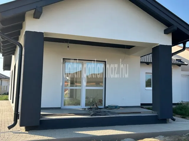 Eladó ház Nyírtelek 108 nm