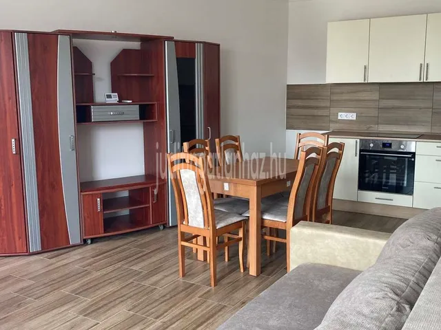 Kiadó lakás Nyíregyháza, Belváros 60 nm