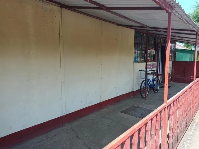 Eladó kereskedelmi és ipari ingatlan Nyíregyháza, Borbánya 110 nm