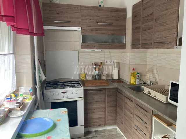 Eladó lakás Nyíregyháza, Malomkert 54 nm