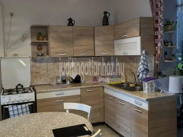 Eladó ház Kálmánháza 107 nm