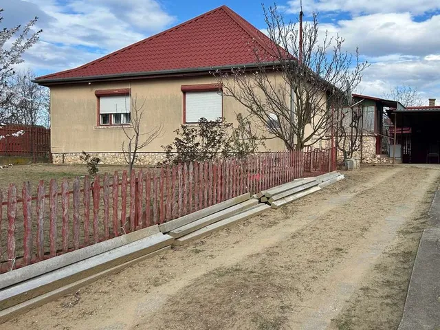 Eladó ház Nyíregyháza, Kertváros 150 nm