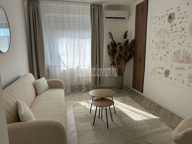 Eladó lakás Nyíregyháza, Belváros, Belváros közeli 59 nm