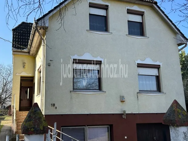 Eladó ház Nyíregyháza, Borbánya 137 nm