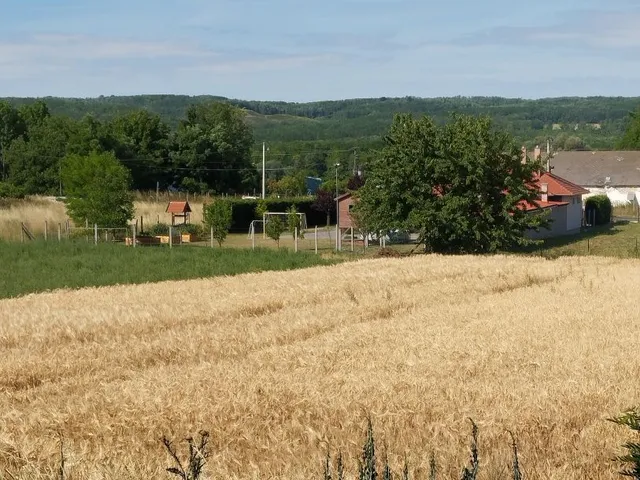 Eladó telek Tényő 998 nm