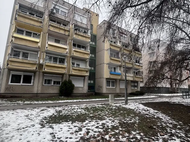 Eladó lakás Győr 31 nm