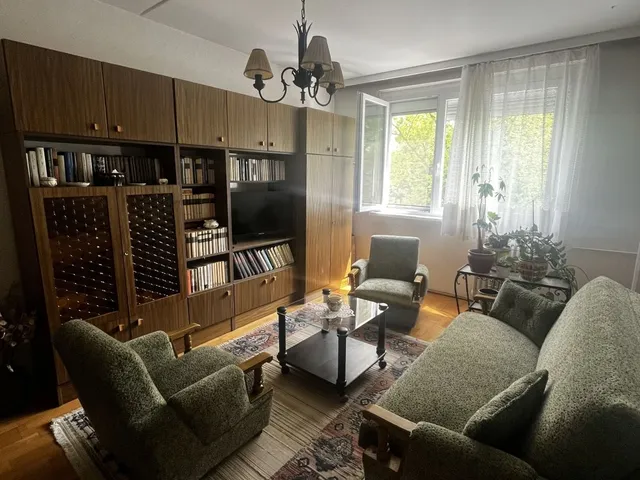 Eladó lakás Győr, Adyváros 47 nm