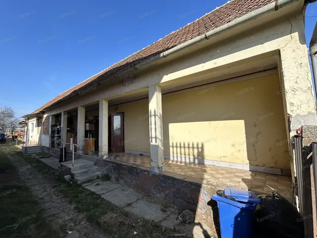 Eladó ház Kartal 155 nm