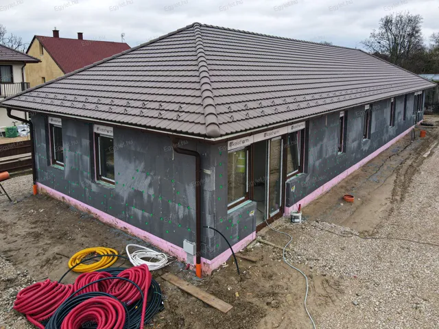 Eladó lakás Százhalombatta 94 nm