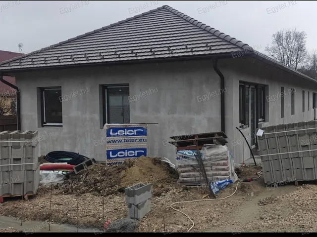 Eladó lakás Százhalombatta 94 nm