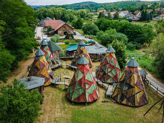 Eladó ház Nőtincs 152831 nm