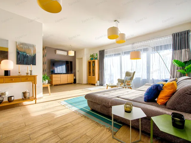 Eladó lakás Budaörs, Kőhegy 116 nm