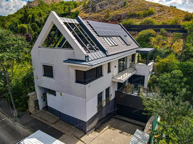 Eladó lakás Budaörs, Kőhegy 116 nm