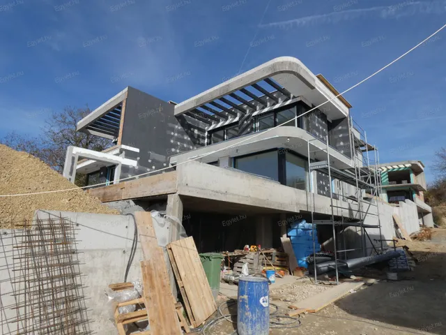 Eladó ház Budapest III. kerület, Ürömhegy 195 nm