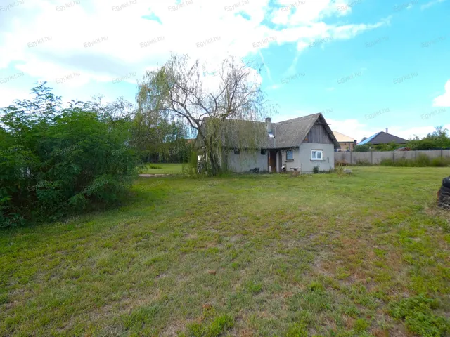 Eladó mezőgazdasági ingatlan Kistarcsa, Fenyvesliget 3355 nm