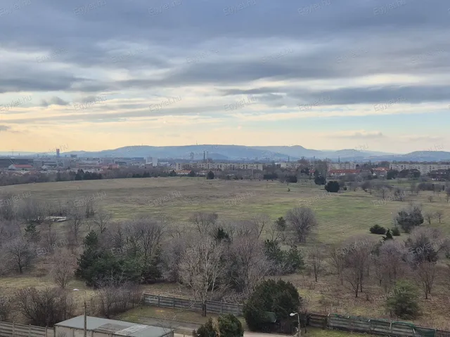 Eladó lakás Budapest X. kerület 49 nm