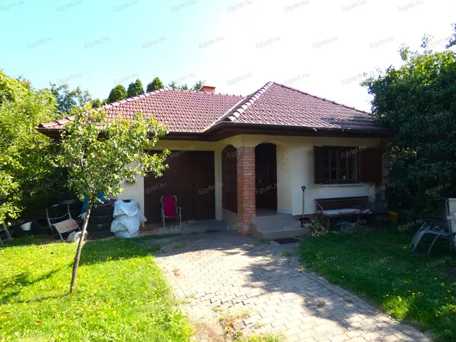 Eladó ház Budapest XVII. kerület, Rákoskeresztúr 180 nm