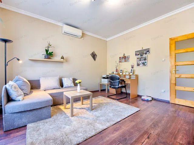 Eladó ház Budapest XVIII. kerület, Szemeretelep 63 nm