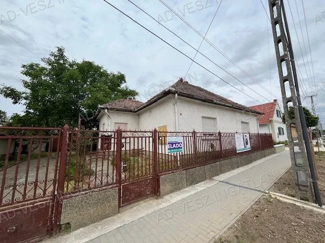 Eladó ház Újhartyán 107 nm
