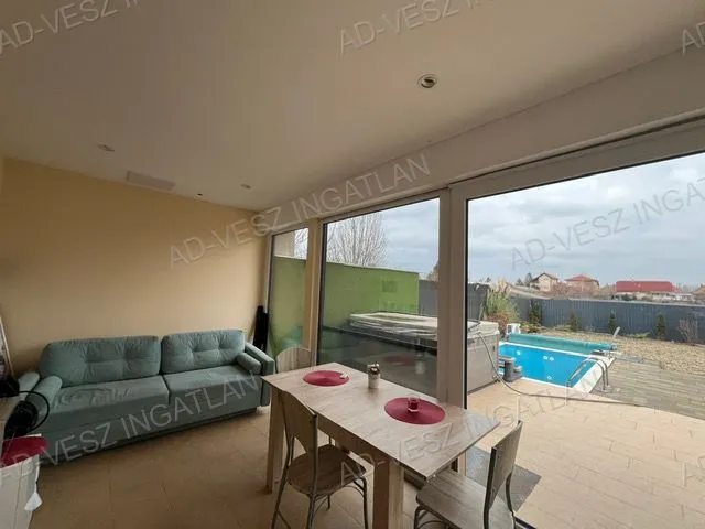 Eladó ház Újhartyán 90 nm