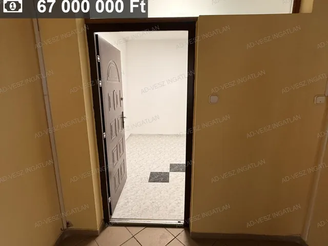 Eladó lakás Dabas 71 nm