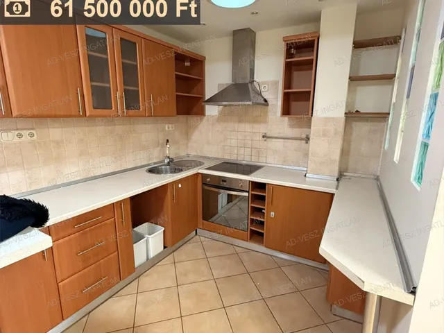 Eladó lakás Dabas 70 nm