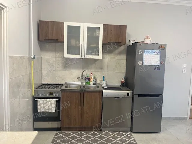 Eladó ház Újhartyán 120 nm