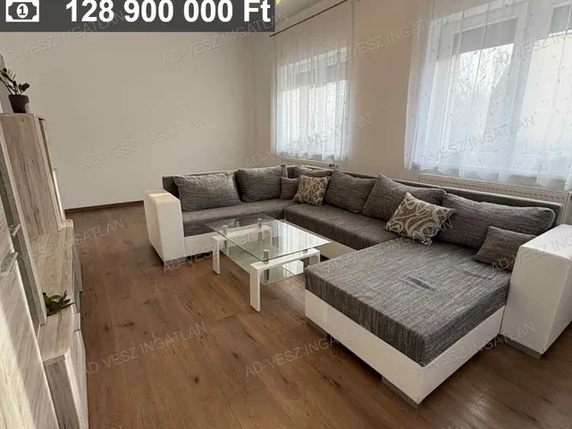 Eladó ház Ócsa 168 nm